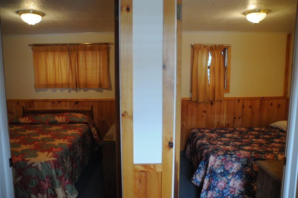 O'Sullivan'S Motel Lake George Dış mekan fotoğraf