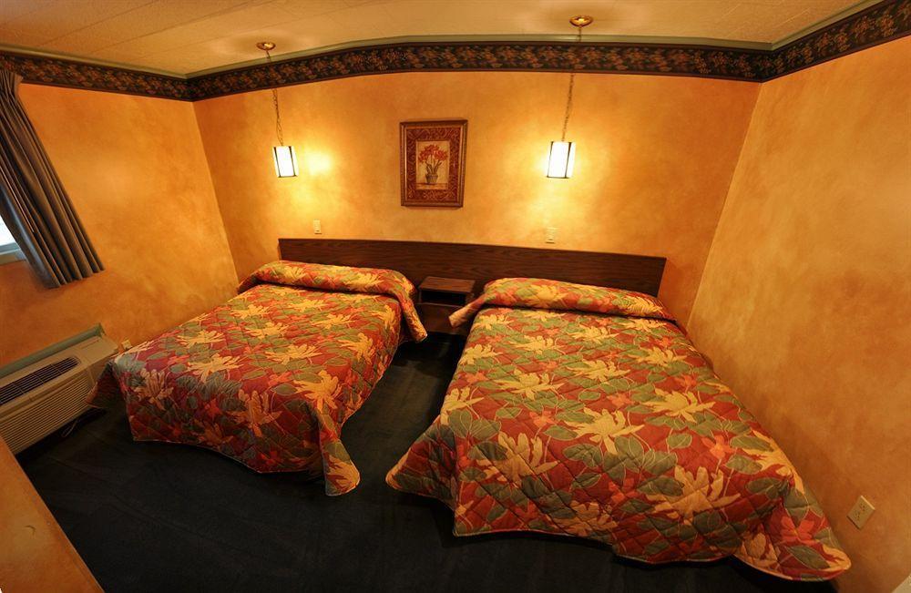 O'Sullivan'S Motel Lake George Dış mekan fotoğraf